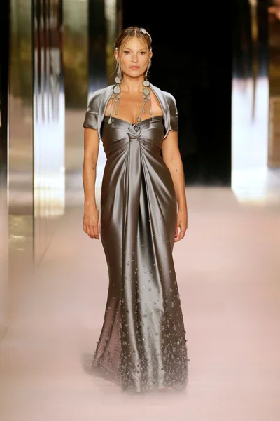 Look 5